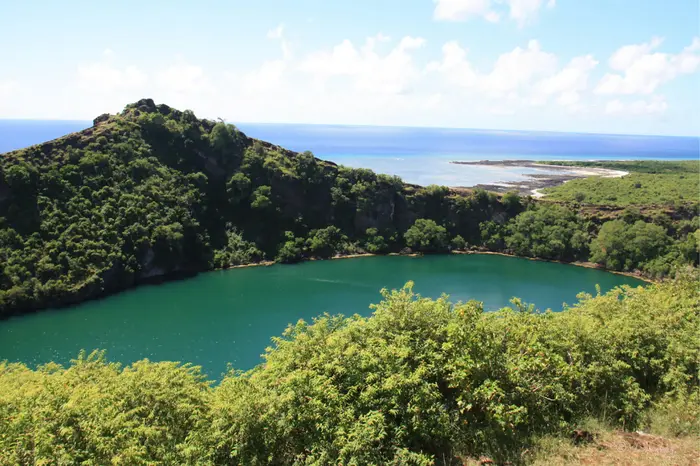 Lac-salé-Comores-voyage-sur-mesure Lac-salé-Comores-voyage-sur-mesure